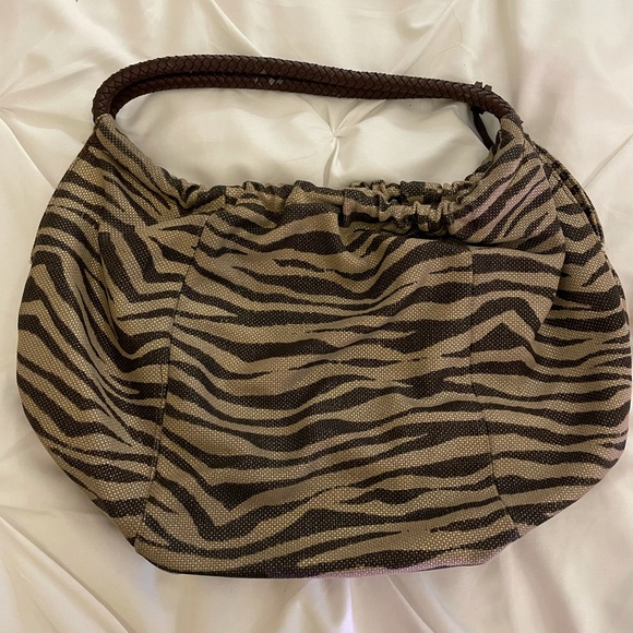 Michael Kors zebra purse - Picture 2 of 4